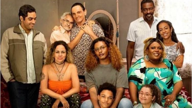 Liniker não recebe convite para premiação e desabafa nas redes sociais