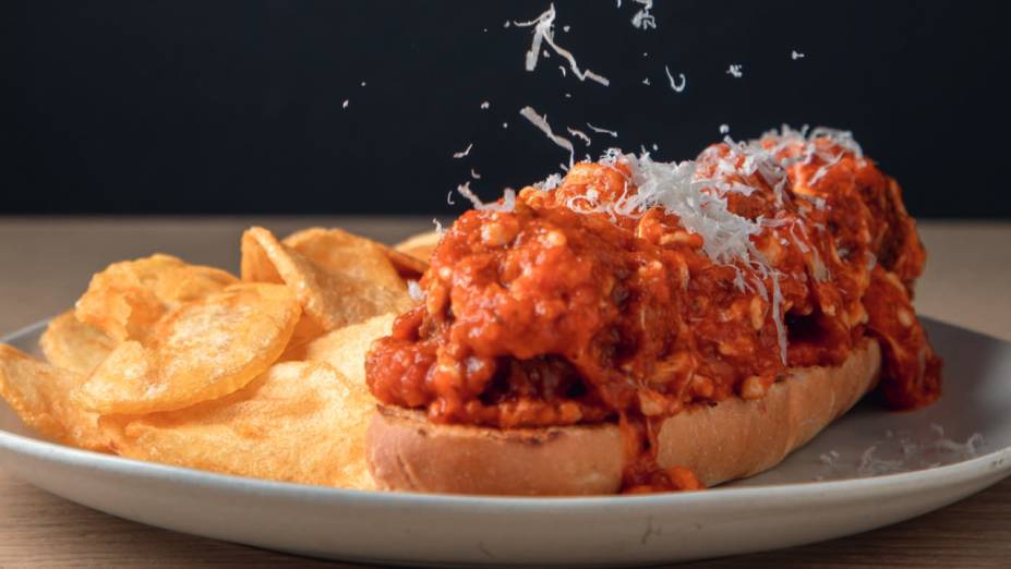 Italian meatball sub: especialidade da casa do chef Luiz Cintra Italian meatball sub: especialidade da casa do chef Luiz Cintra