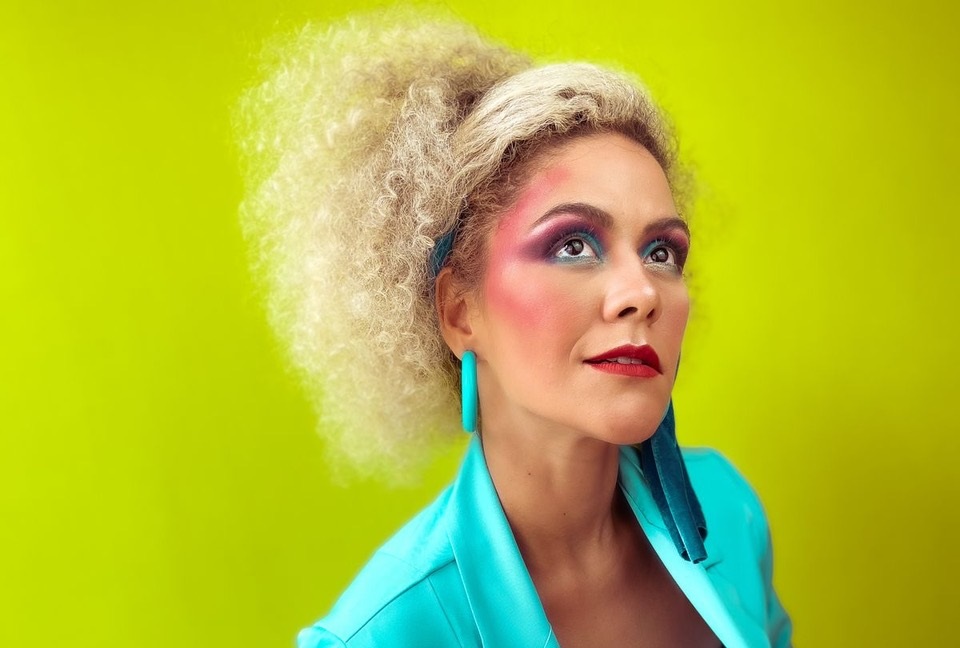 Ariel Moura produz novo álbum e anuncia próximo single