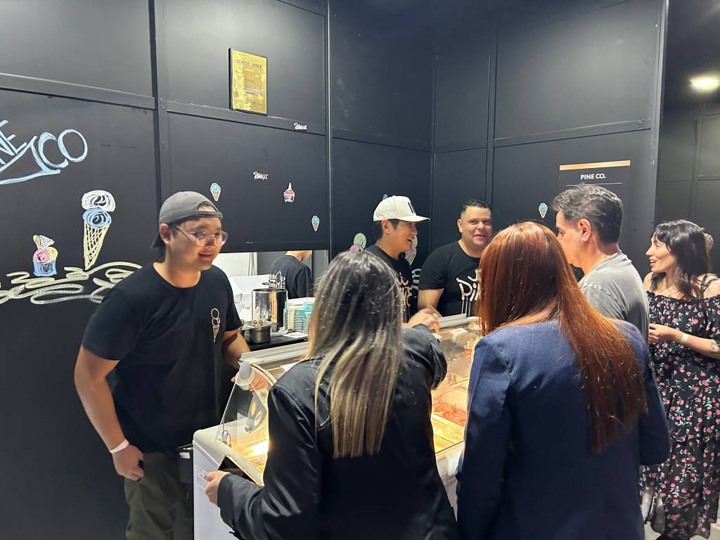 Pine Co. faz sucesso com ótimos sorvetes na Feira dos Campeões