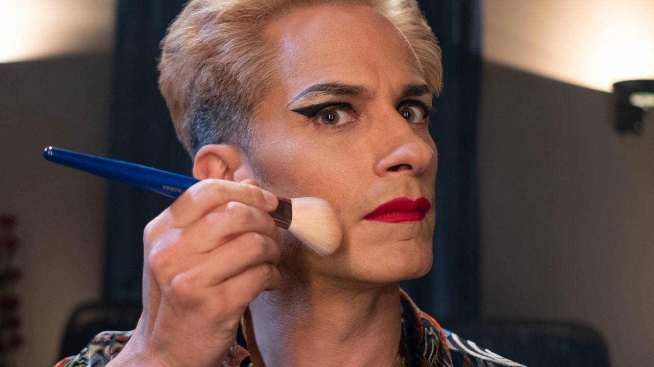 Gael García Bernal: ótima atuação em filme sobre Cassandro, figura real da luta livre