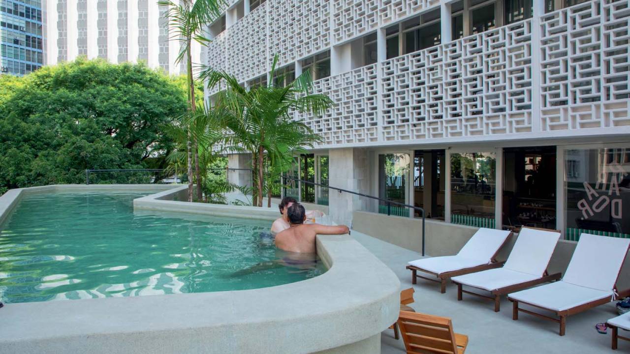 parador-restaurante-piscina-edifício-renata-sampaio-ferreira