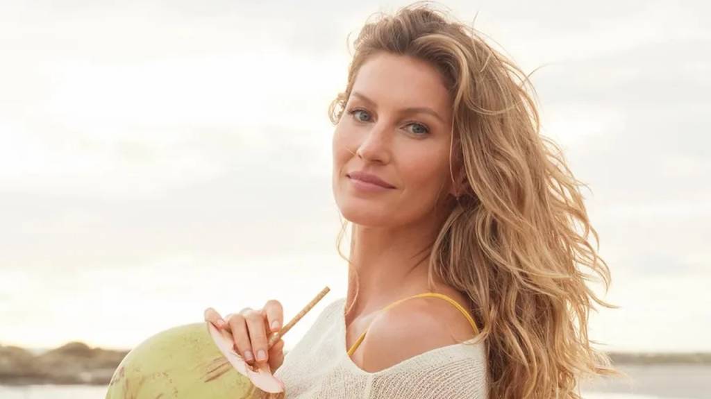 Gisele Bündchen chora em entrevista ao falar sobre divórcio