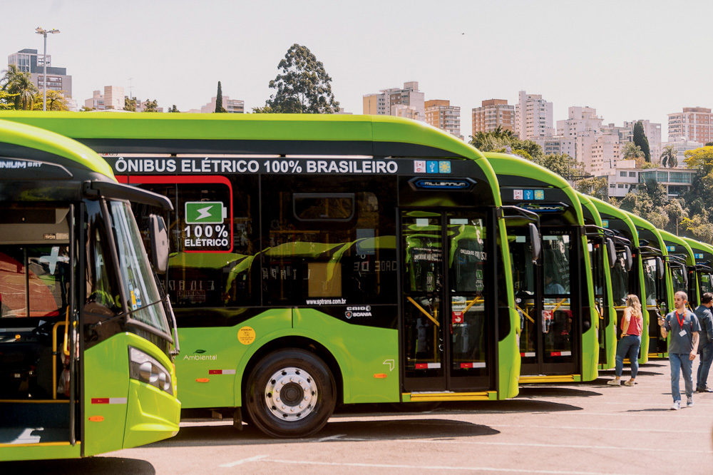 Nova linha de ônibus vai integrar a Vila Liviero à estação Santos Imigrantes