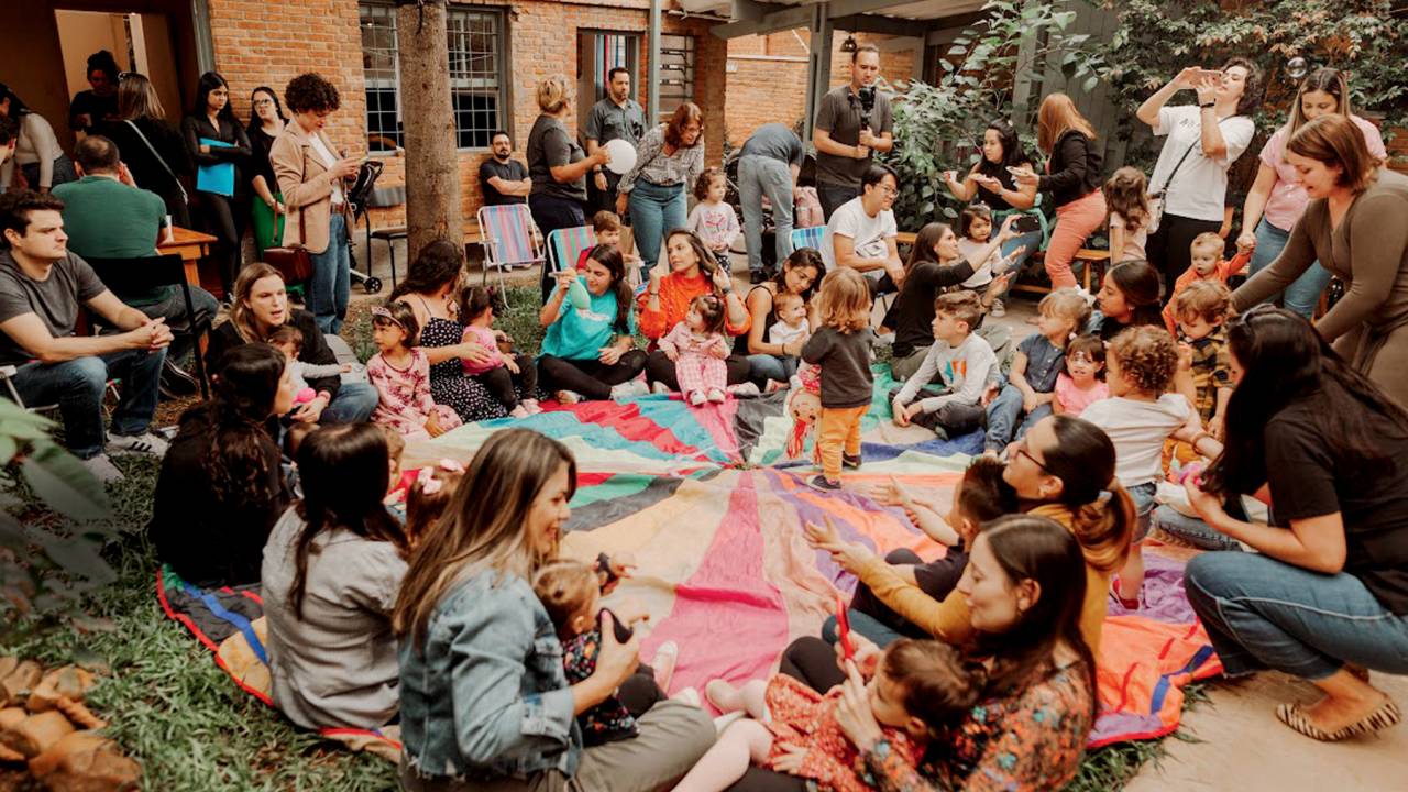 Pais e responsáveis com suas crianças: quarta edição do PicniCOLO