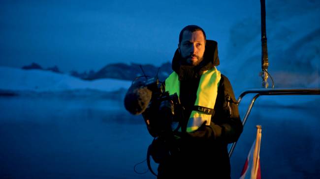 In Kulusuk, Greenland, Friday, Aug. 16, 2019. (AP Photo/Felipe Dana) Mstyslav Chernov, na linha de frente do confronto