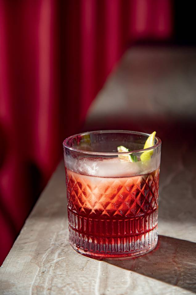 Negroni: drinque clássico no Sala Bar Negroni: drinque clássico no Sala Bar
