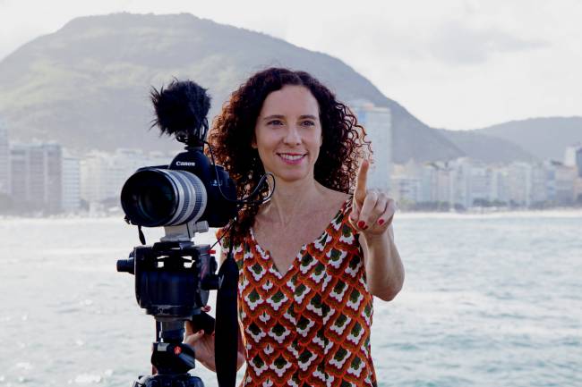 DORIVAL MENOR 1 Diretora Daniela Broitman Crédito Desirée do Valle.jpg daniela-broitman-dorival-caymmi
