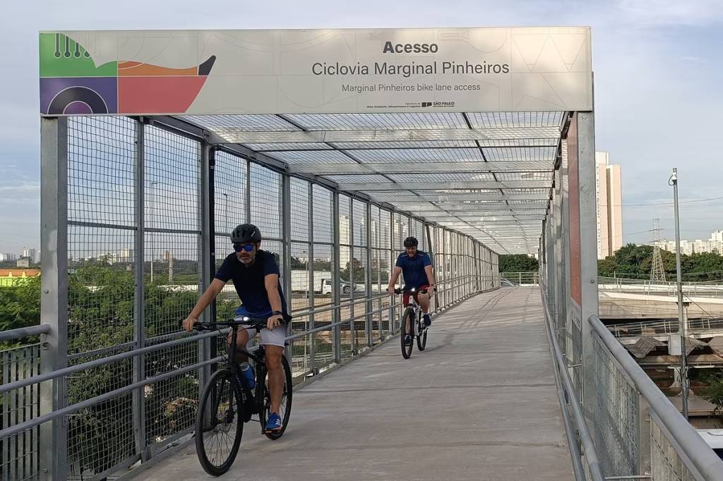 Nova passarela liga ciclovia do Rio Pinheiros ao Parque Villa-Lobos
