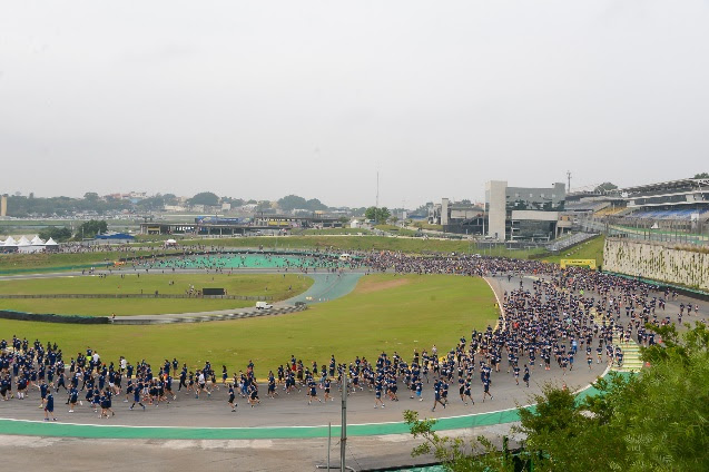 Autódromo de Interlagos recebe corrida em homenagem a Ayrton Senna