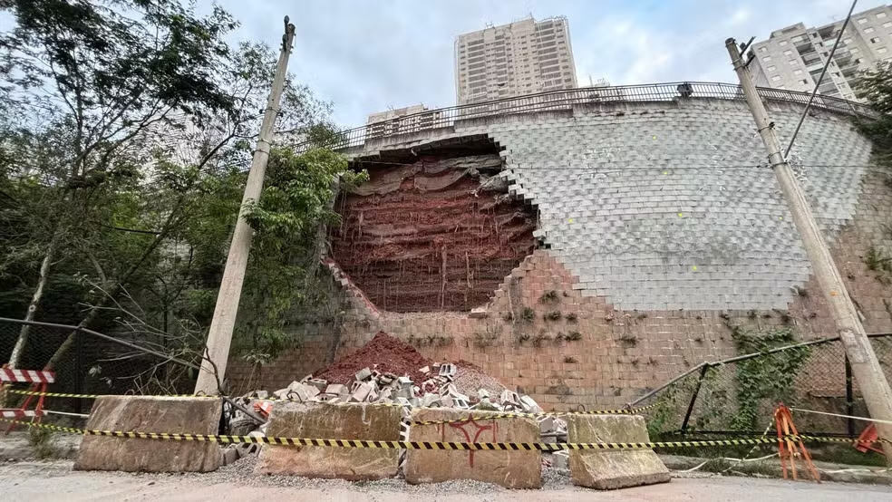 muro-desabamento-zona-sul