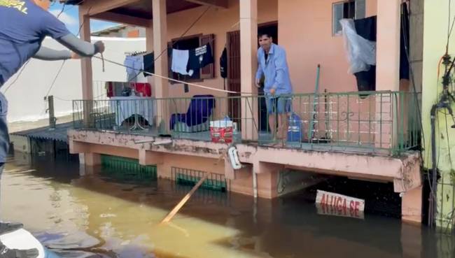 Resgate no Rio Grande do Sul Atuação em Canoas: convencimento