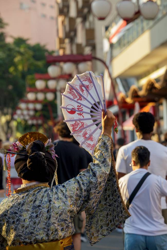 Fotos do Bairro da Liberdade.Confluencia da Praça da Liberdade, com a Rua Galvão Bueno e a Rua Dos Estudantes liberdade-passeios-role-turistico-o-que-fazer