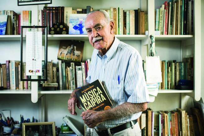 José Hamilton Ribeiro relança obra sobre música caipira José Hamilton Ribeiro: lançamento duplo