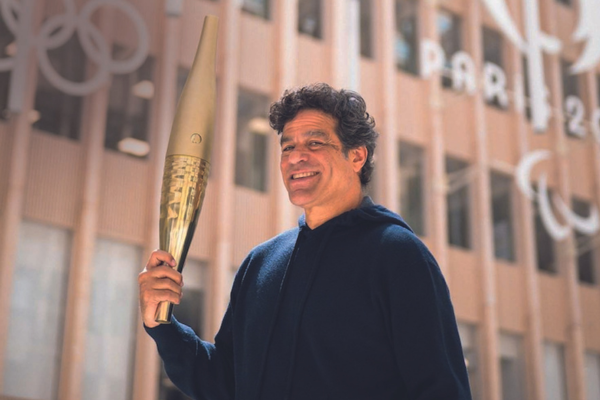 Discurso de Raí pela democracia francesa fortaleceu sua relação com o país