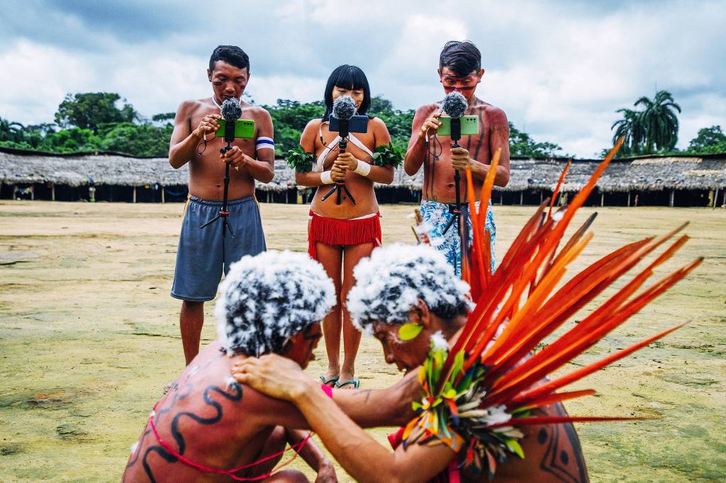 Exposições com protagonismo indígena estão em cartaz na capital