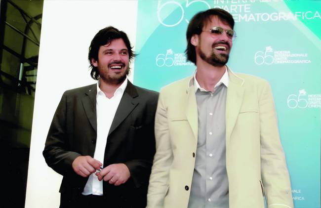FestivalVeneza2008_3filmesconcorrendo Arquivo pessoal.jpg Os dois irmãos no Festival de Veneza, em 2008