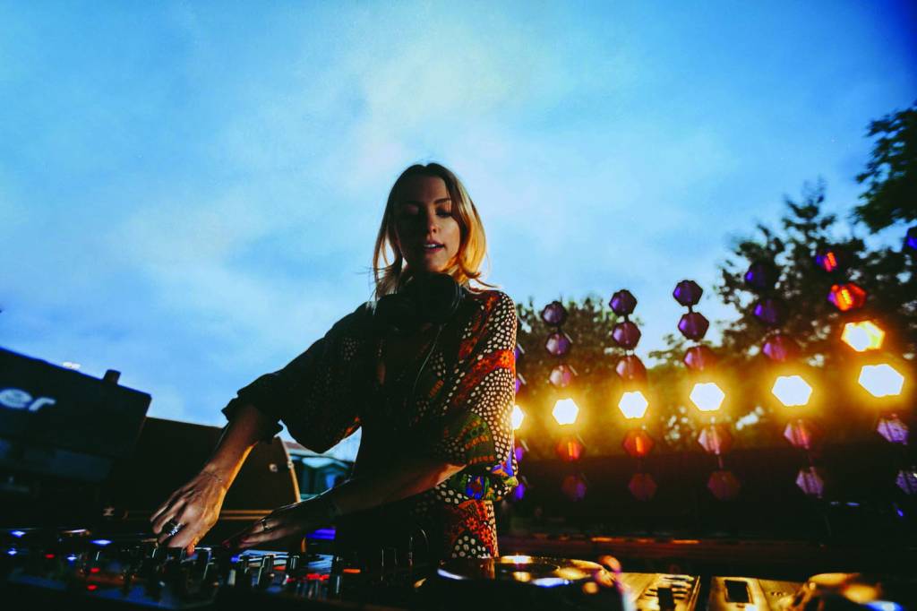 MENOR Mary Olivetti creÌdito CogniçaÌo EletroÌnica_DivulgaçaÌo.jpg mary-olivetti-dj