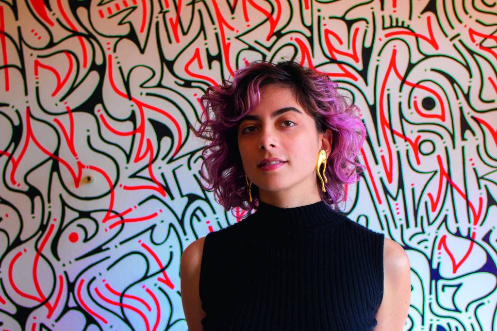 Roteirista paulista participa de série com Maisa e Larissa Manoela