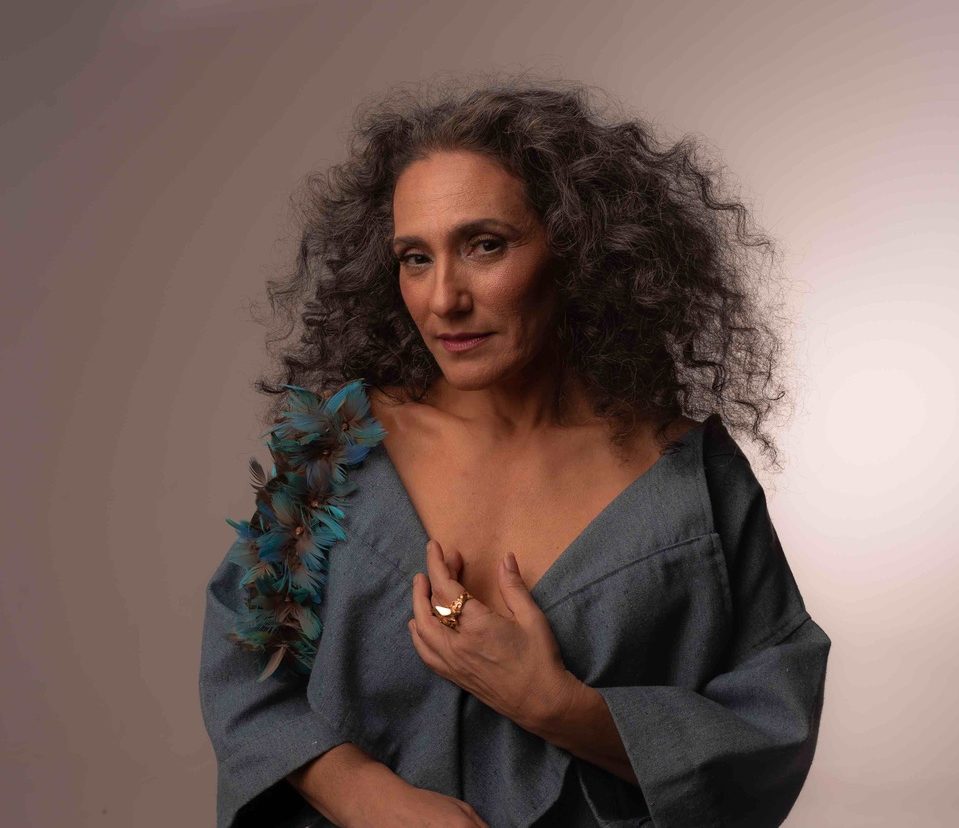 Badi Assad homenageia as mulheres em show no Blue Note