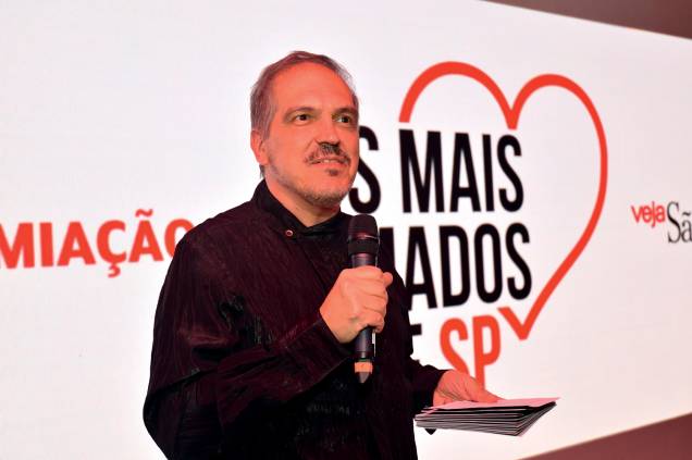 Arnaldo Lorençato, no comando da noite Arnaldo Lorençato, no comando da noite