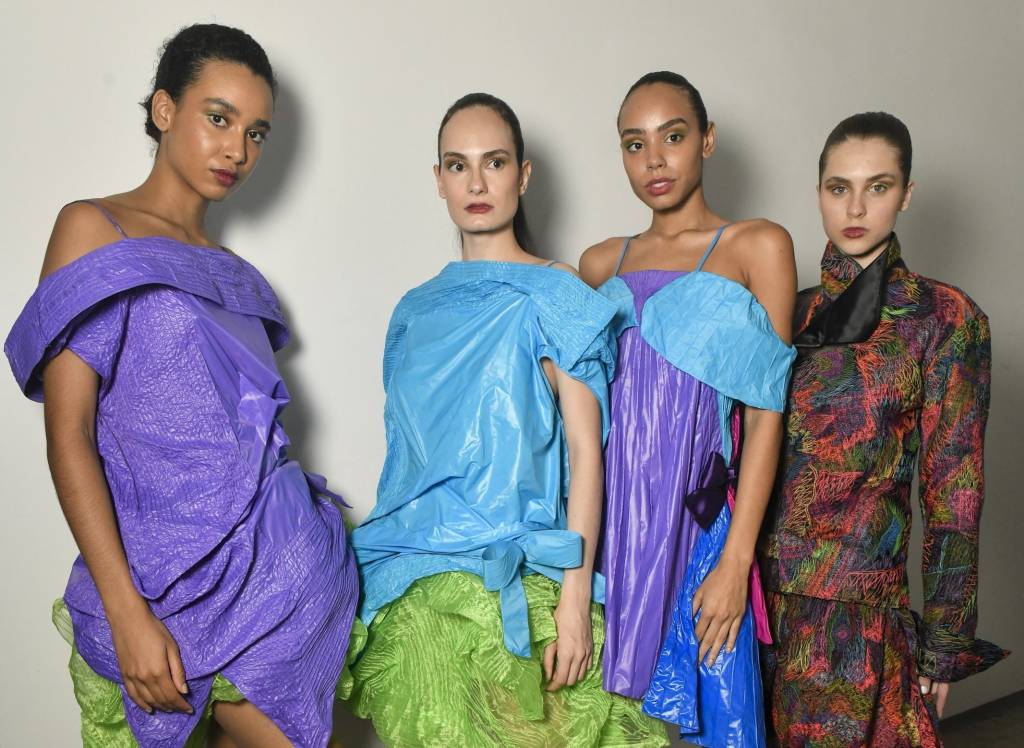 Lino, Dendezeiro e À La Garçonne fecham o domingo da SPFW