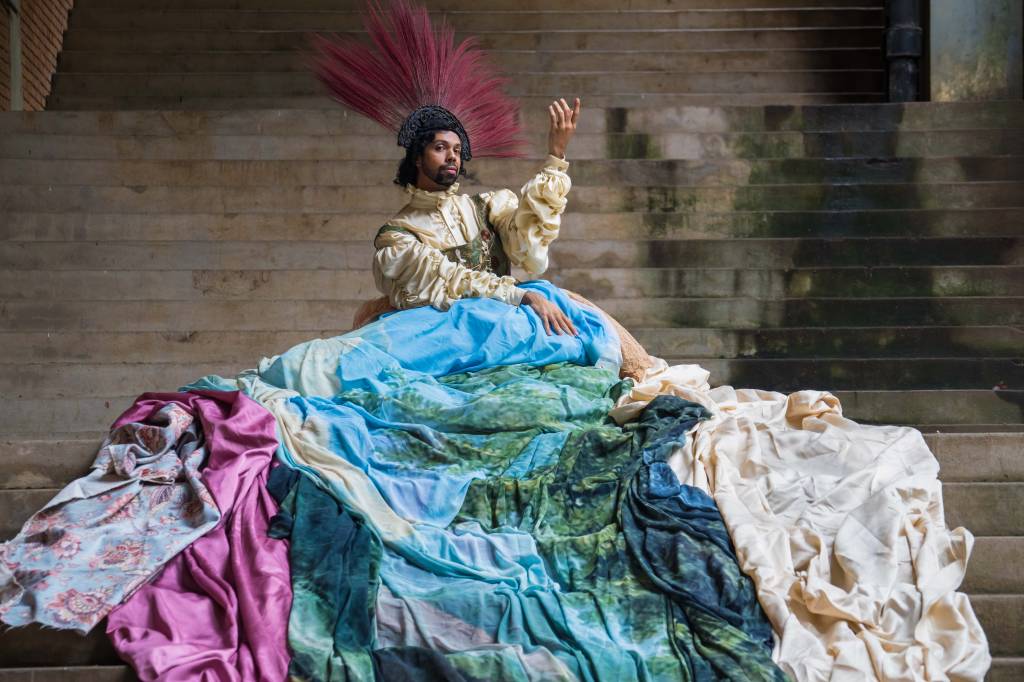 Espetáculo ‘Grão da Voz’ estreia no Theatro São Pedro com Bruno de Sá