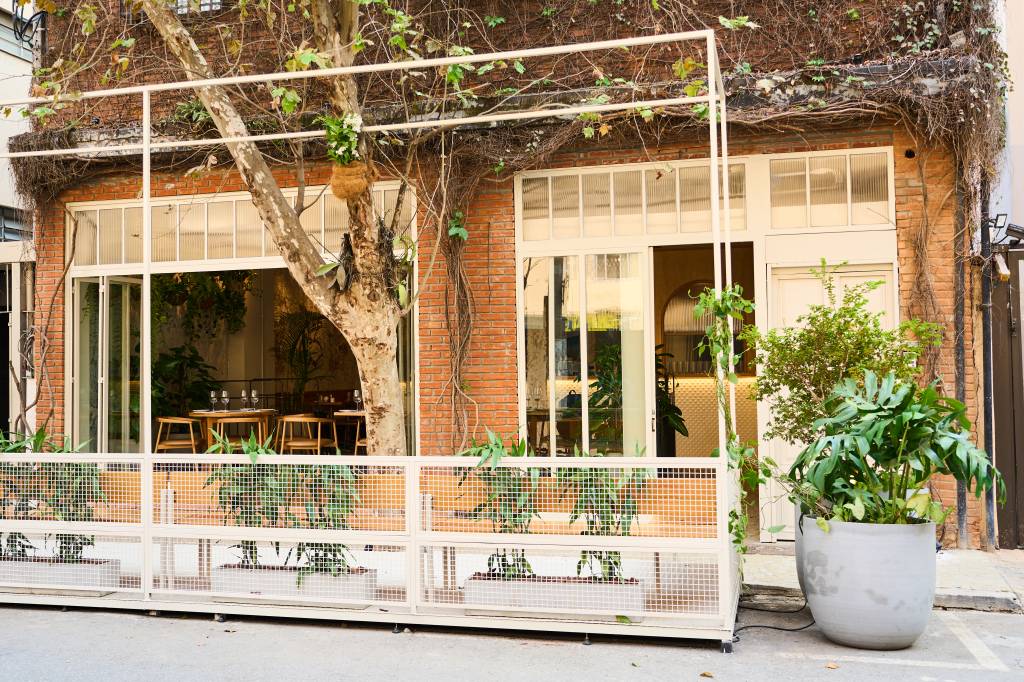 Nascido no Shopping Iguatemi, Manioca ganha primeira versão de rua