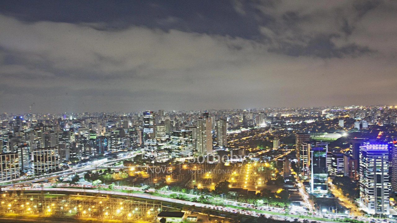 Vista do triplex da apresentadora Luciana Gimenez