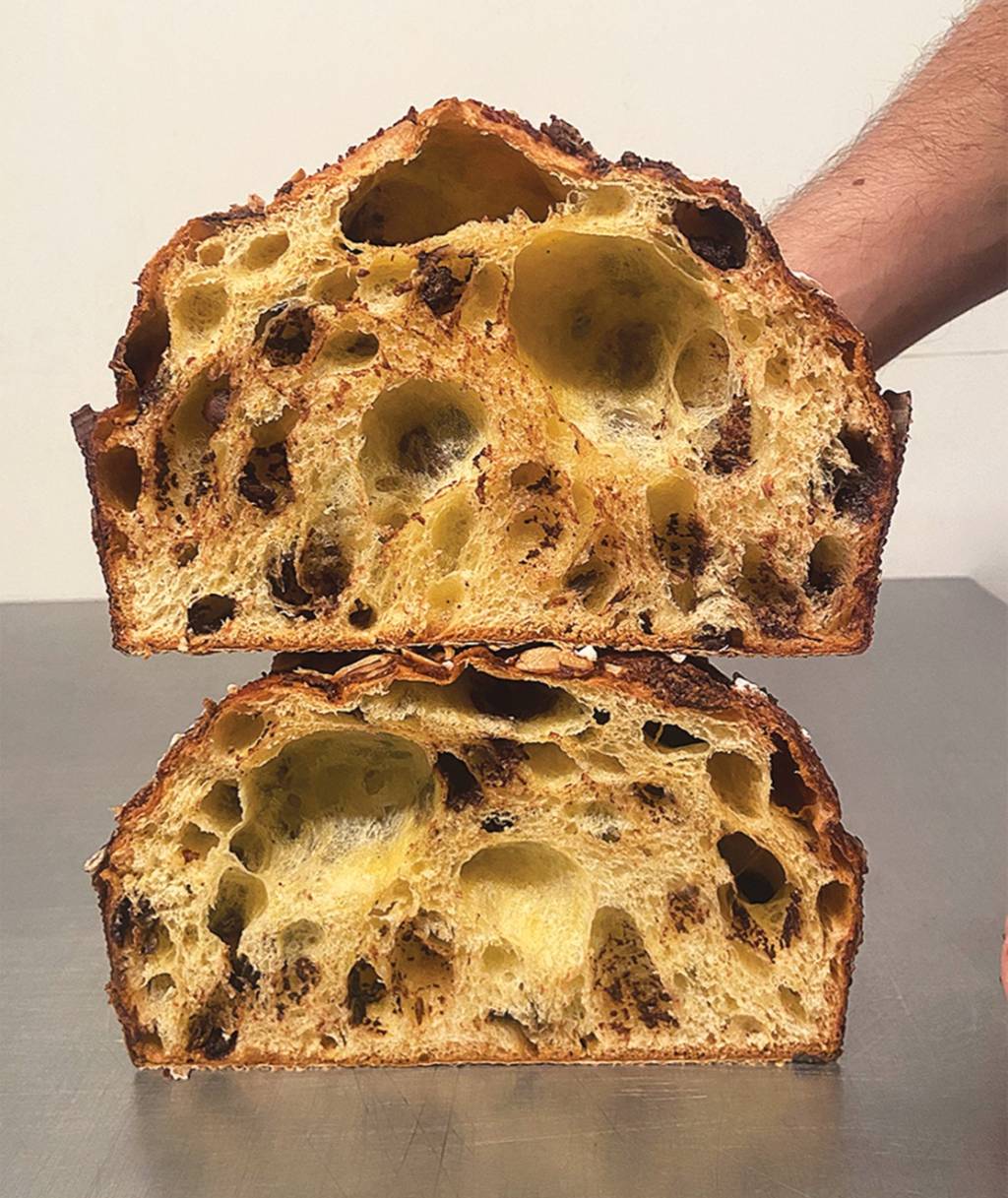 1 lugar – El Panadero (Aberto) – Crédito Ramiro Murillo_Divulgação.JPG Panetone cortado ao meio empilhado