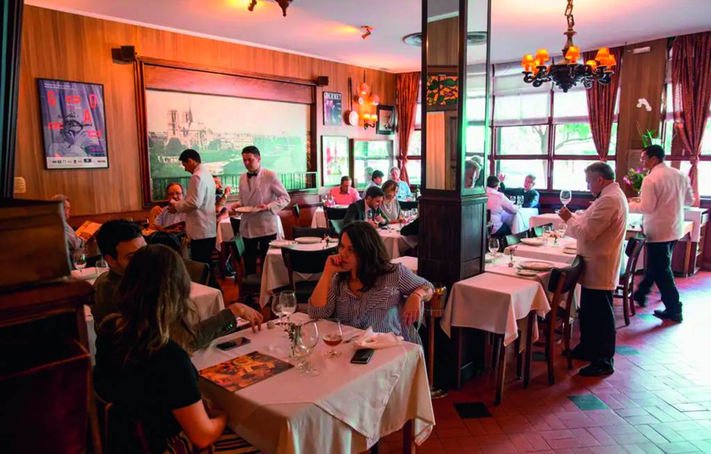 Restaurantes com (muito) mais que 40 anos La Casserole, o restaurante francês que completou sete décadas no mesmo endereço em 2024