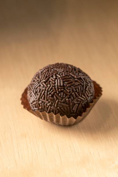 NOTTHESAMO Café: o brigadeiro vai bem com o café NOTTHESAMO Café: o brigadeiro vai bem com o café