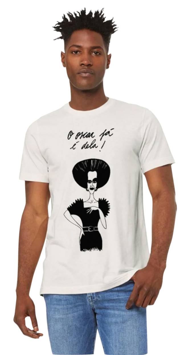 Captura de Tela 2025-02-19 às 10.09.49.png fernanda-torres-camiseta-ronaldo-fraga