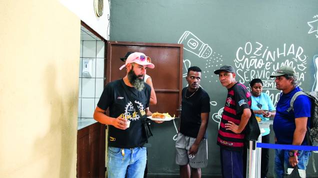 Os atendidos pela Casa Restaura-me Os atendidos pela Casa Restaura-me