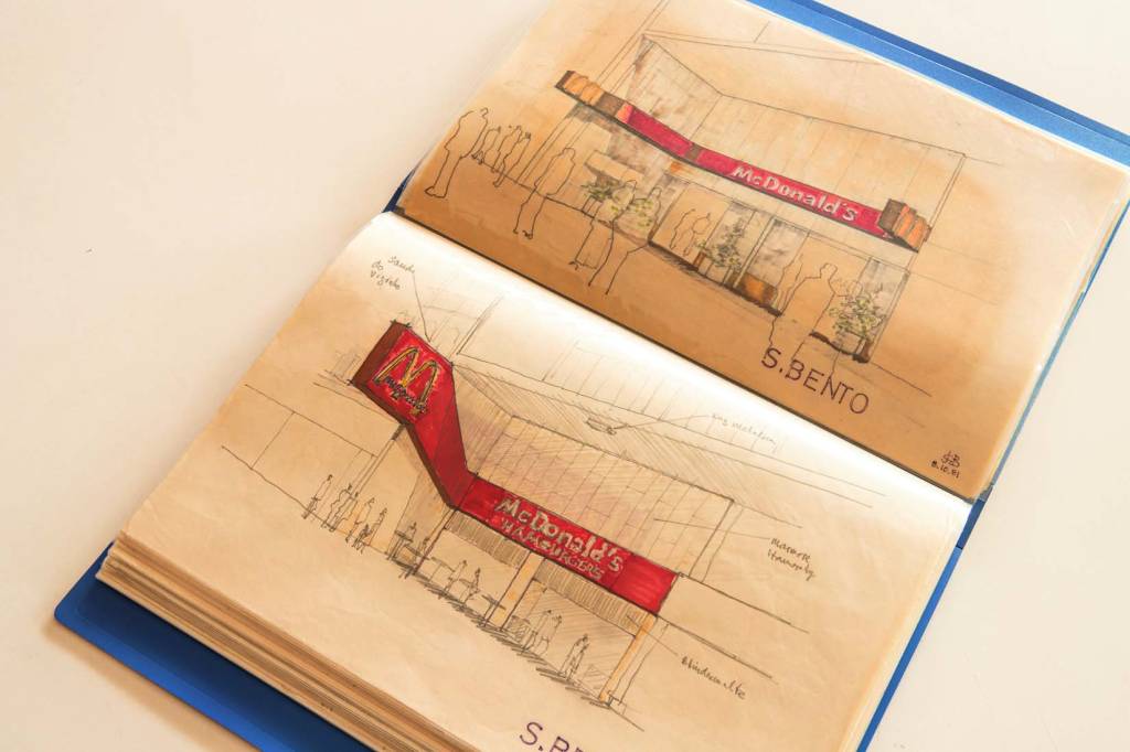 IMG_6242.jpg Estudos de fachadas das primeiras lojas do McDonald’s no Brasil: projeto de José Carlos Bellucci (1934-2017)