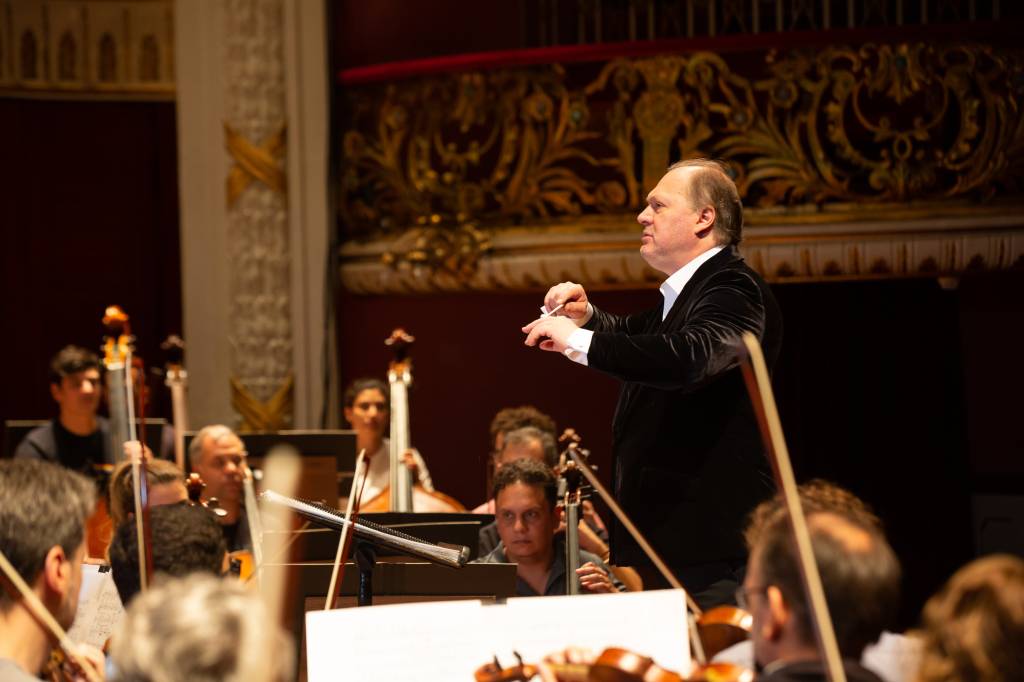 Ópera ‘Don Giovanni’ ganha temporada em SP com direção de Hugo Possolo