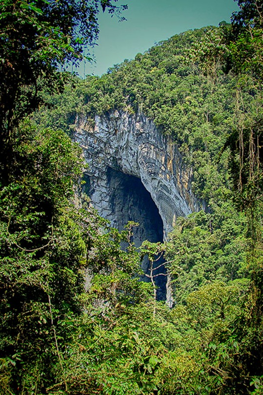 iporanga setur Caverna Casa de Pedra em Iporanga
