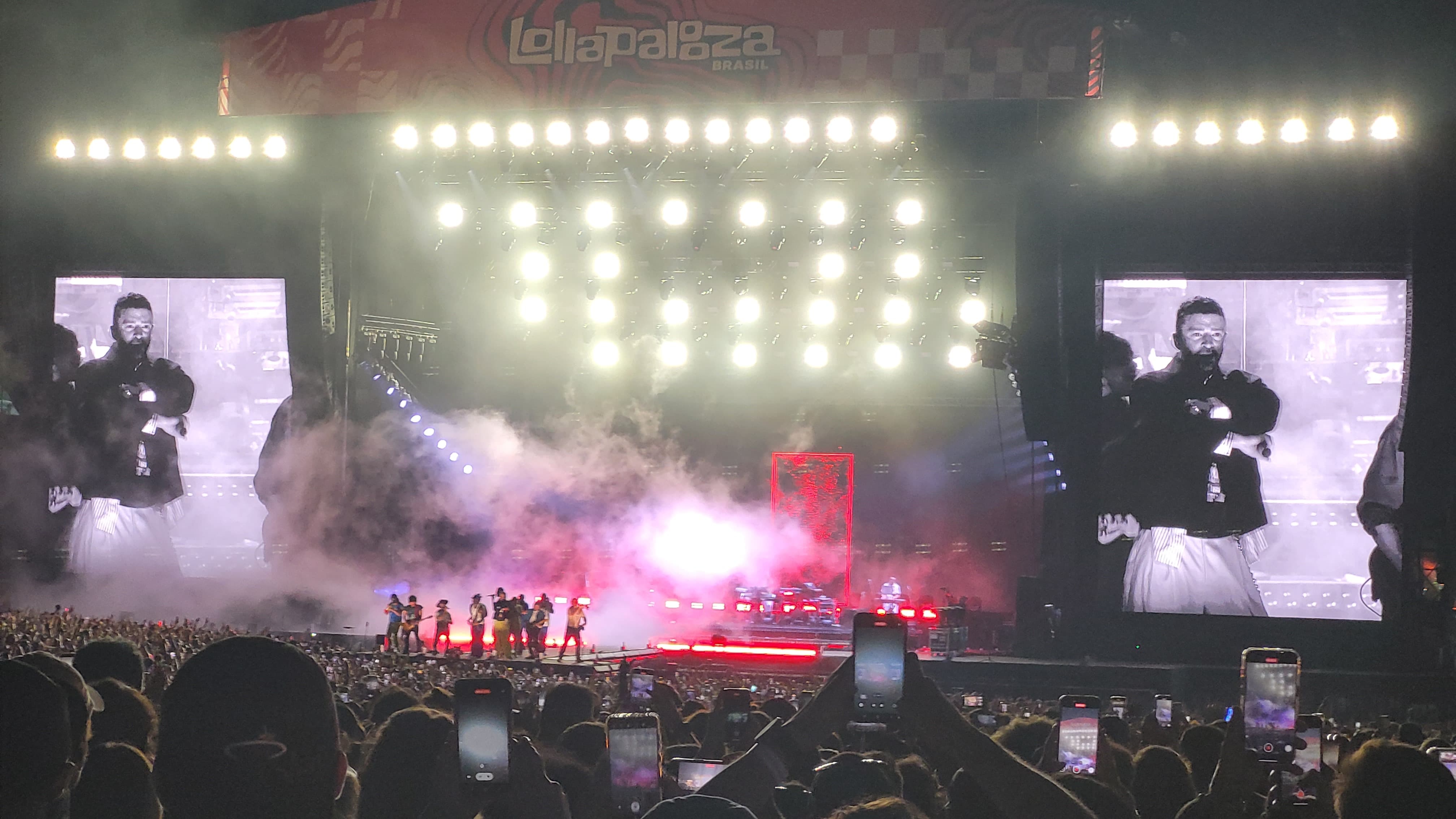 Melhor dia de shows do Lollapalooza Brasil 2025 tem encerramento decepcionante com Justin Timberlake