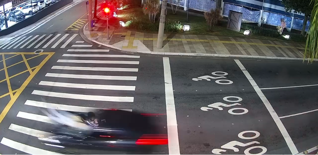 Jovens atropeladas morreram imediatamente