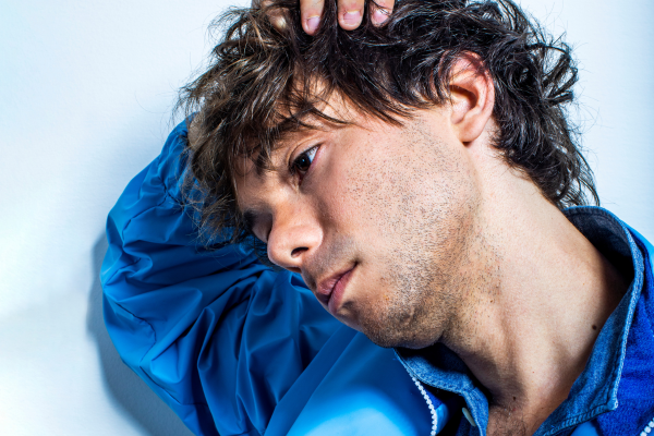 Vitor Araújo apresenta “musical surrealista” no Sesc Pompeia