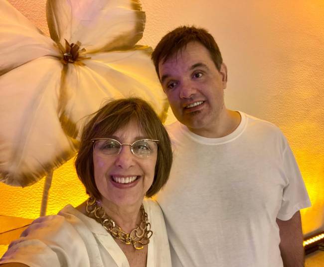 Foto divulgação – Instituto JNG – famílias do grupo de SP Marta e Rafael Matravolgyi – Arquivo (1) (1) instituto-jng-moradia-independente