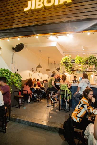 Jiboia: bar-restaurante em Santa Cecília