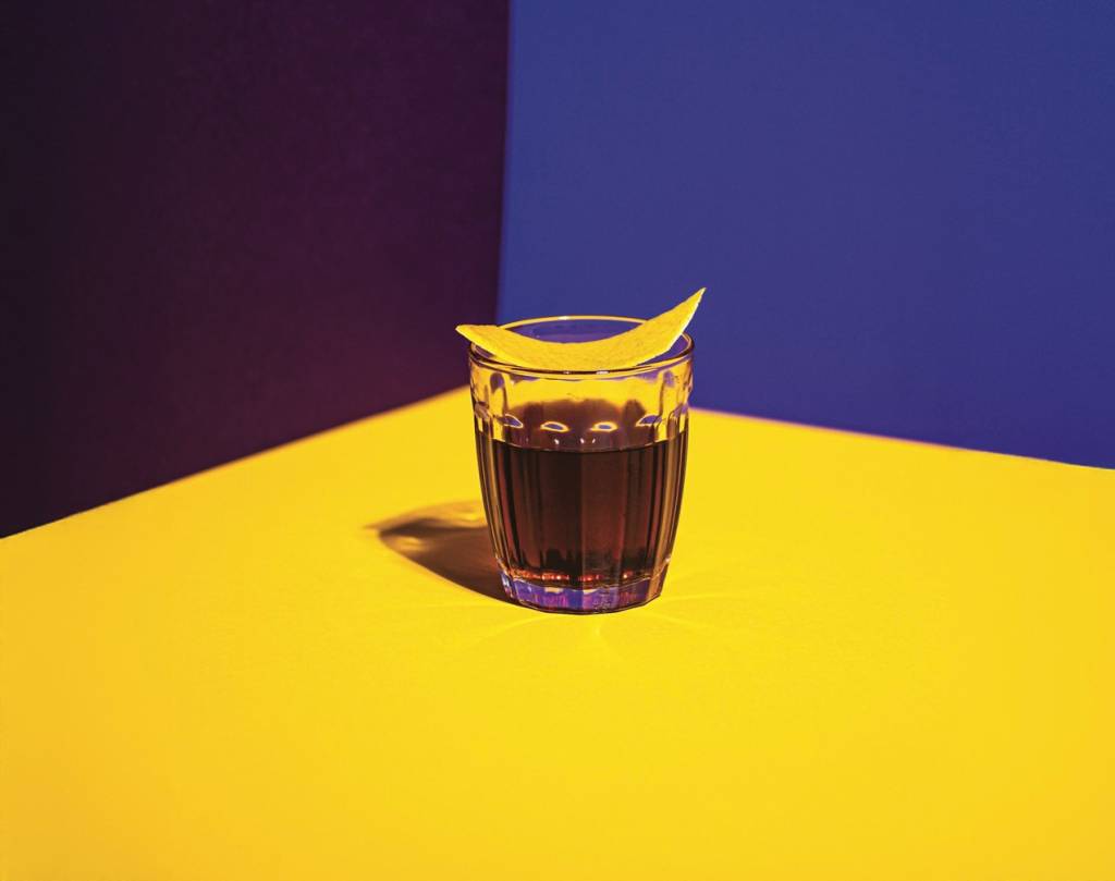 Bar Cordial, no centro, transforma ícones arquitetônicos em drinques