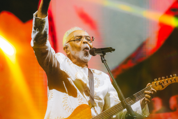 Último show da turnê final de Gilberto Gil acontece em São Paulo, em 2026