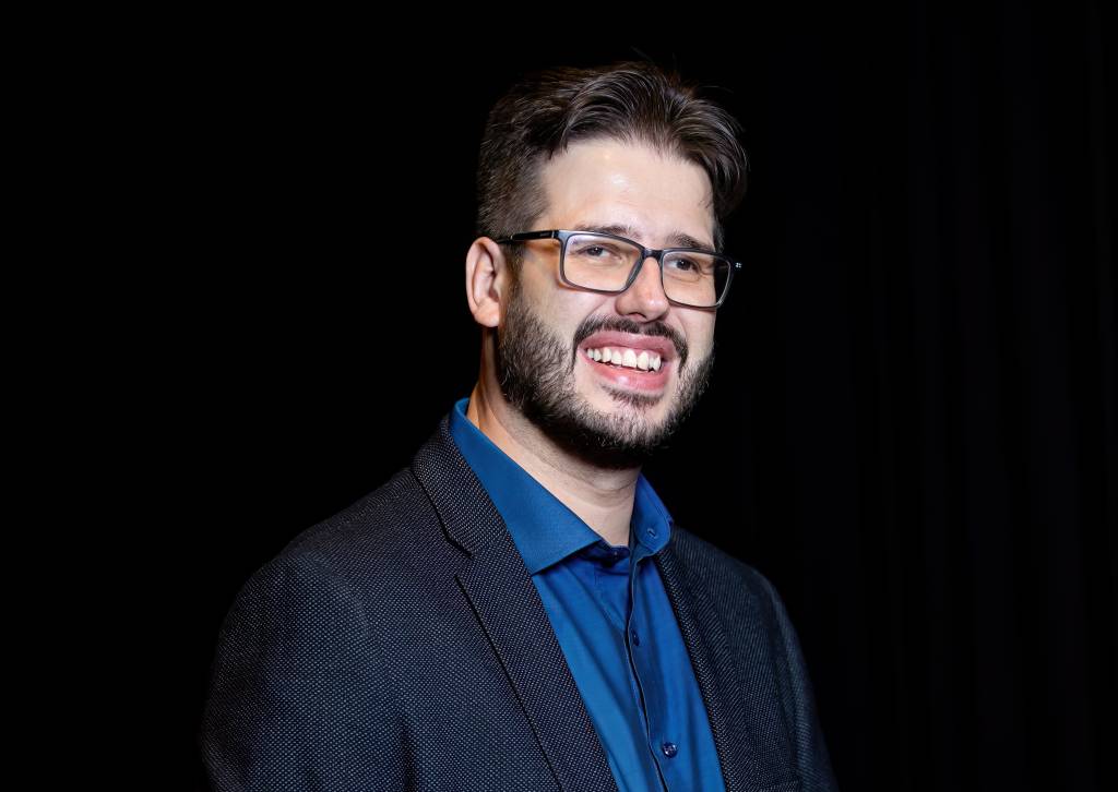 André Molinero lança álbum ao vivo no Masp