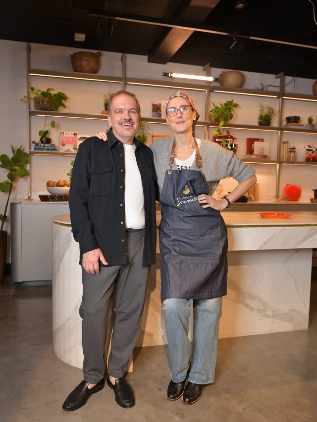 Capa de: Confira entrevista com Paola Carosella