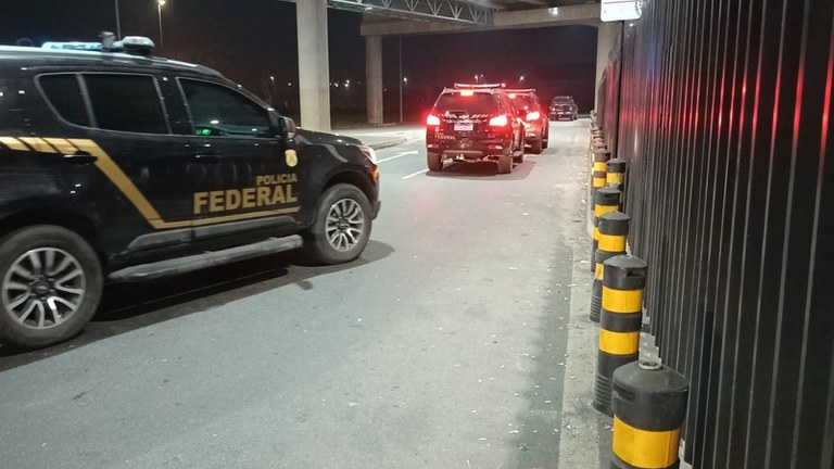 PF prende suspeito de colocar cocaína em malas em Guarulhos