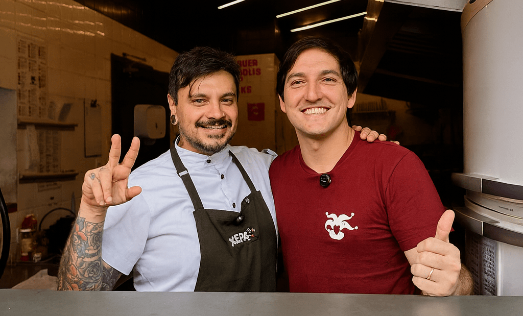Coringa do Beco lança hambúrguer em parceria com Lierson, do Xepa