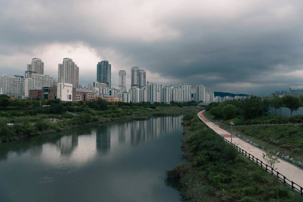 São Paulo deverá ter tempo nublado e frio, até o fim de semana