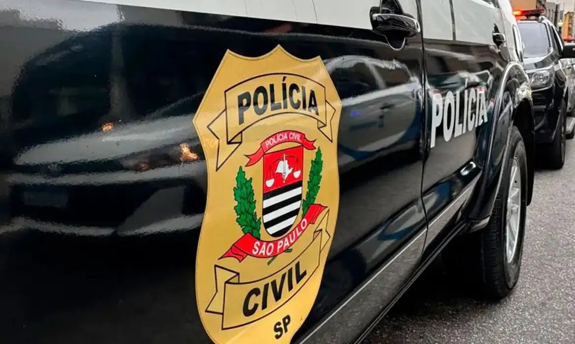 Homem que atropelou e arrastou mulher pela Marginal Tietê é preso